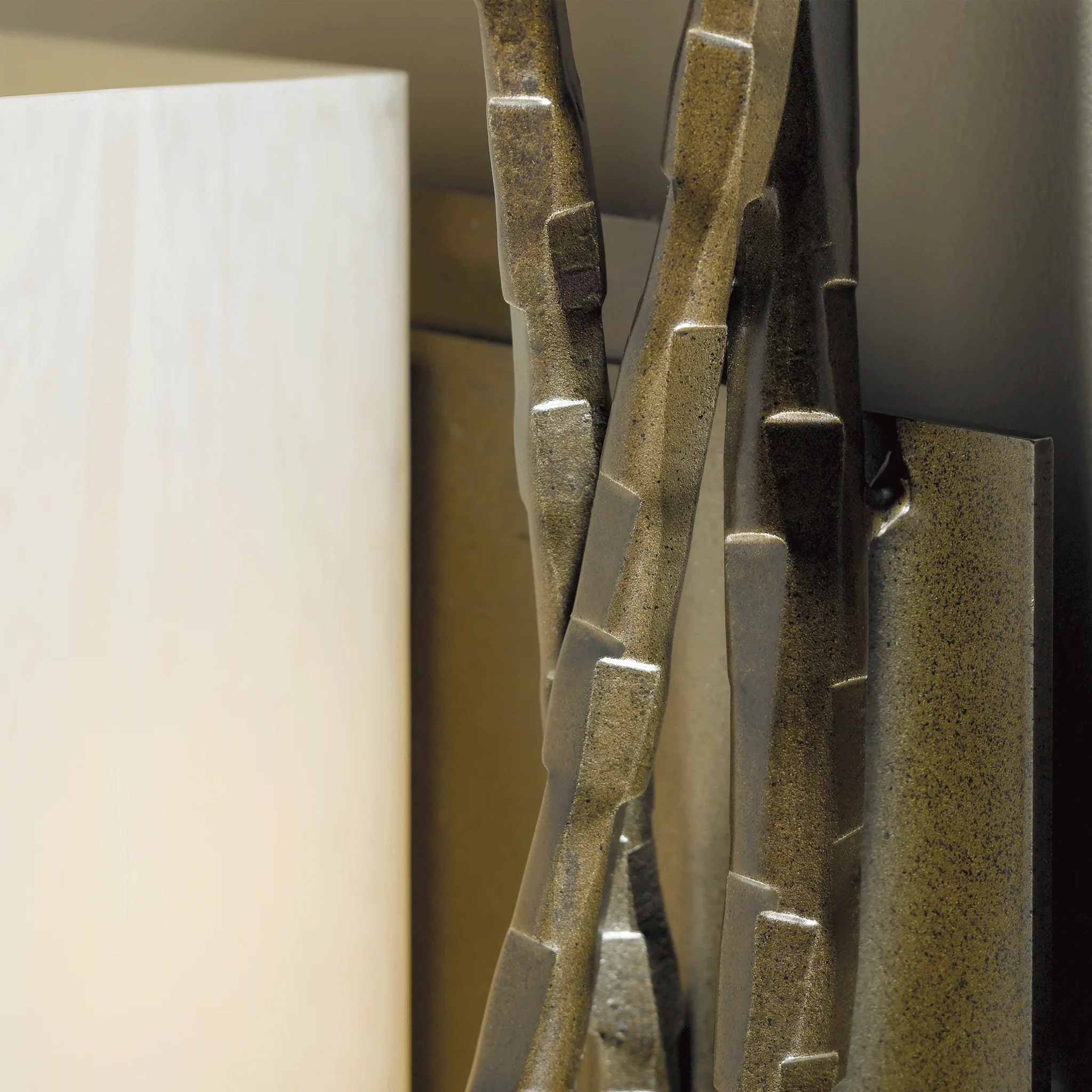 BRINDILLE LEFT SCONCE - Image 4