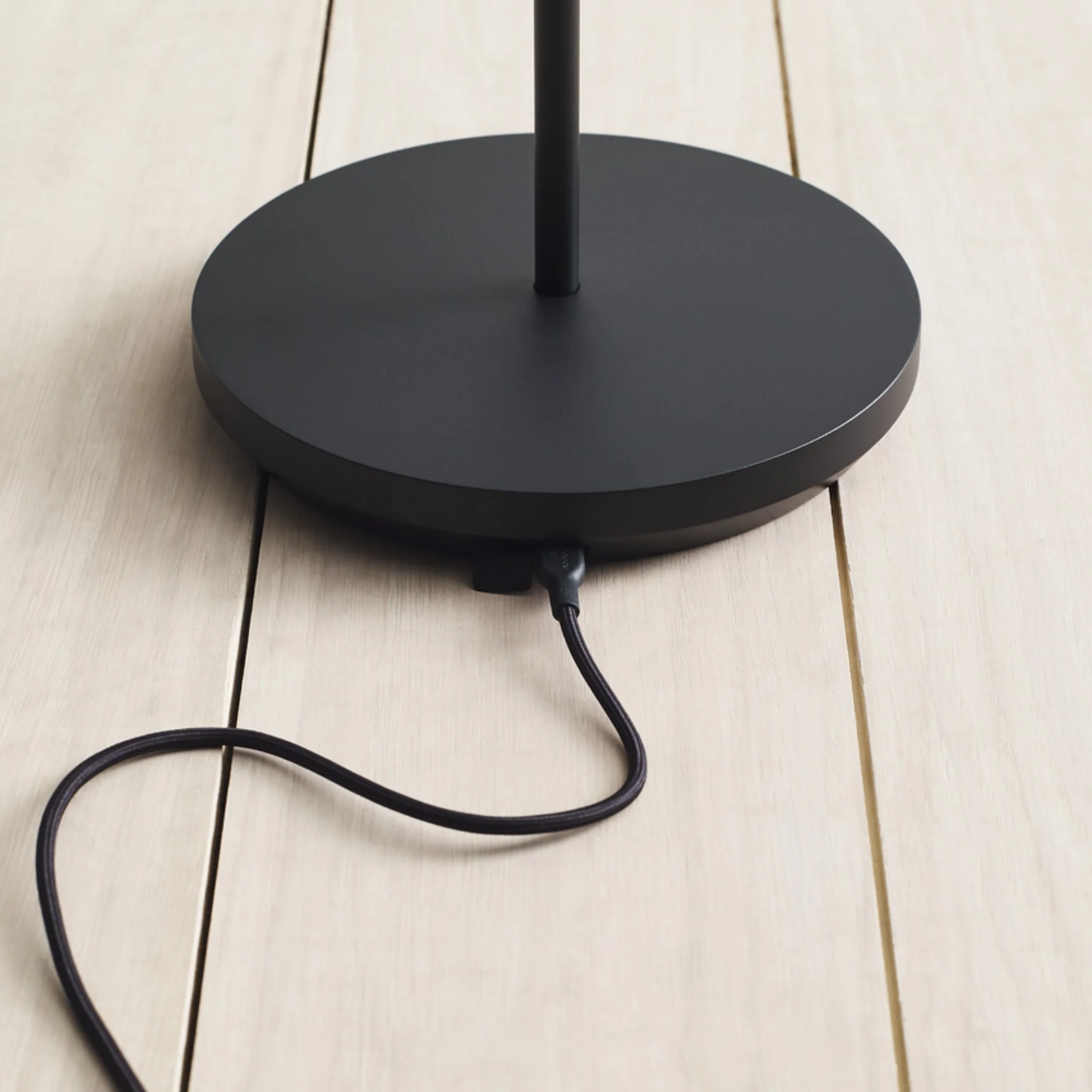 TEPA MEDIUM RECHARGEABLE FLOOR LAMP - Image 7