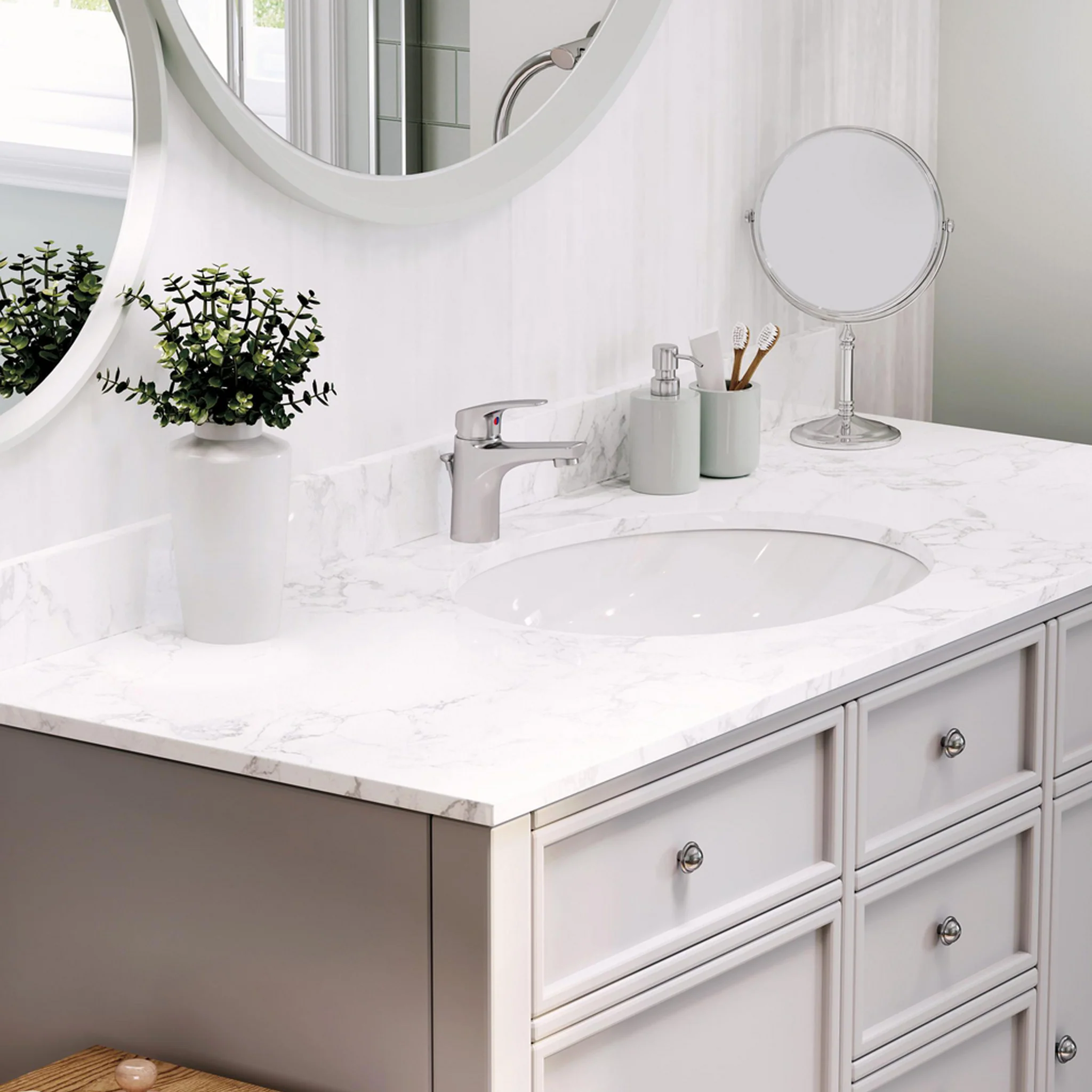 WYNNE SINGLE HANDLE LAVATORY FAUCET - Image 2